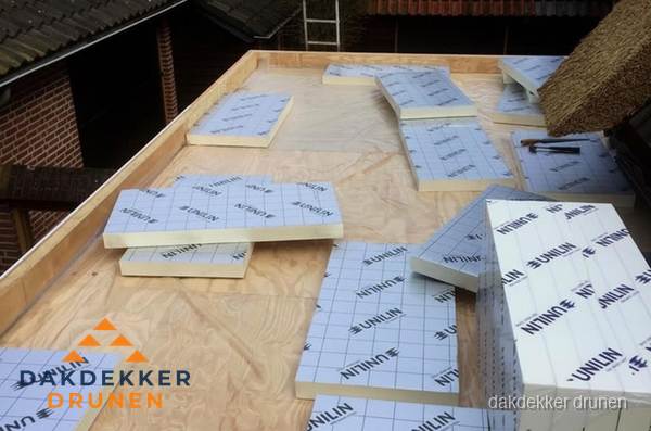 PIR isolatieplaten leggen op plat dak in Drunen PIR isolatieplaten leggen op plat dak in Drunen