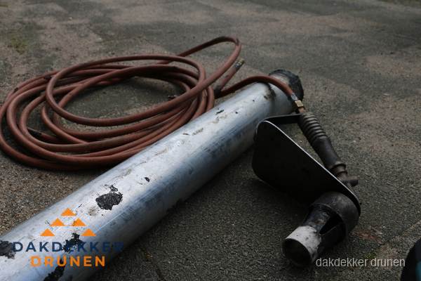 Dakdekker gasbrander en gereedschap voor spoedklus in Drunen Dakdekker gasbrander en gereedschap voor spoedklus in Drunen